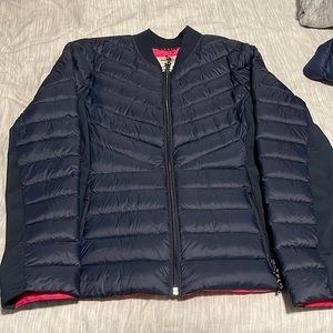HOLLISTER DOWN PUFFER